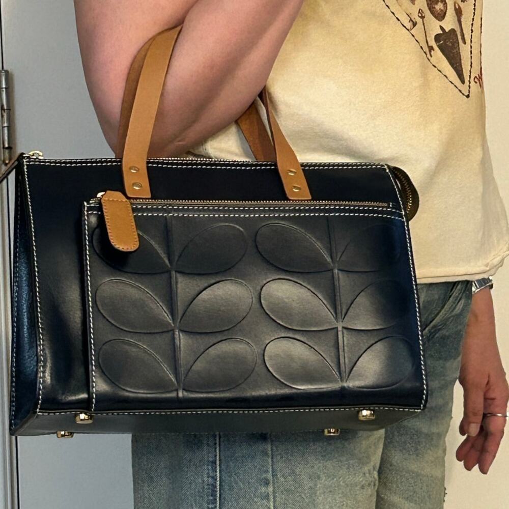 Orla Kiely Embossed Stem Willow Leather Bag - Picture 4 of 11